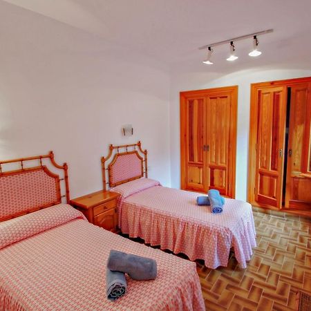 El Portet - Beachfront Holiday Home With Private Pool In Moraira Extérieur photo