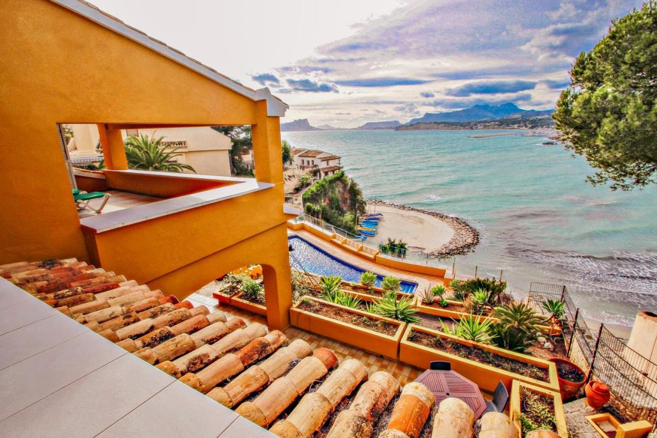 El Portet - Beachfront Holiday Home With Private Pool In Moraira Extérieur photo