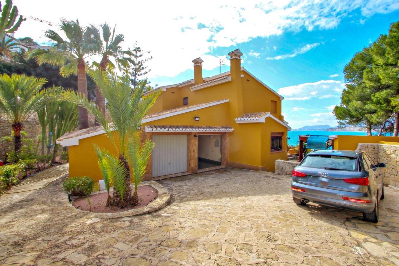 El Portet - Beachfront Holiday Home With Private Pool In Moraira Extérieur photo